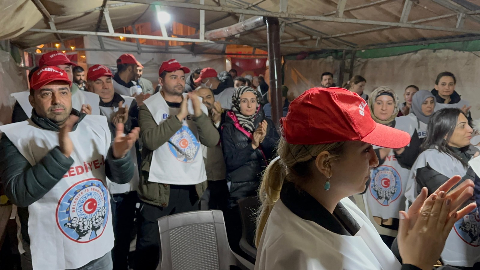 İşçiler Yeni Yıla Eylem Çadırında Girdiler