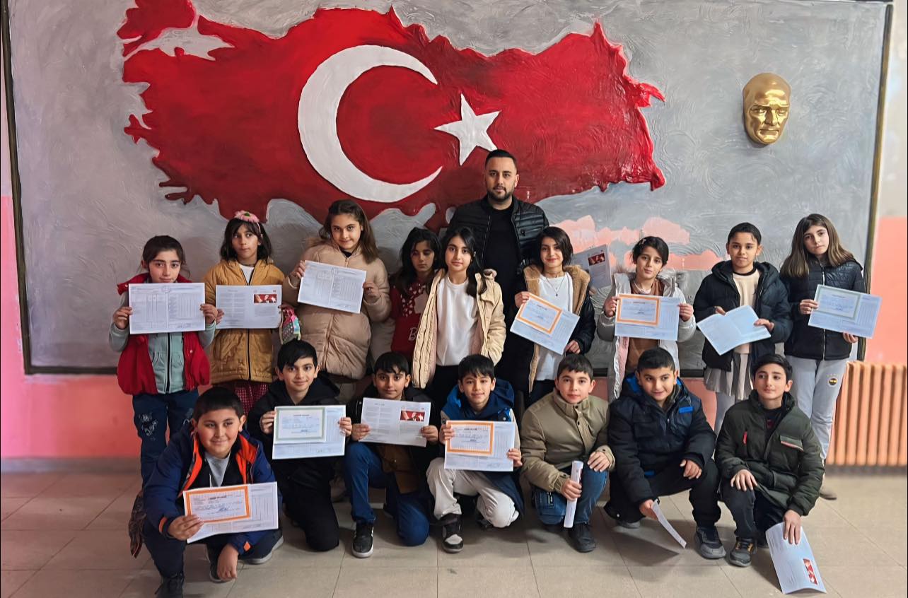 Iğdır''da 48.735 Öğrenci Karne Heyecanı Yaşadı