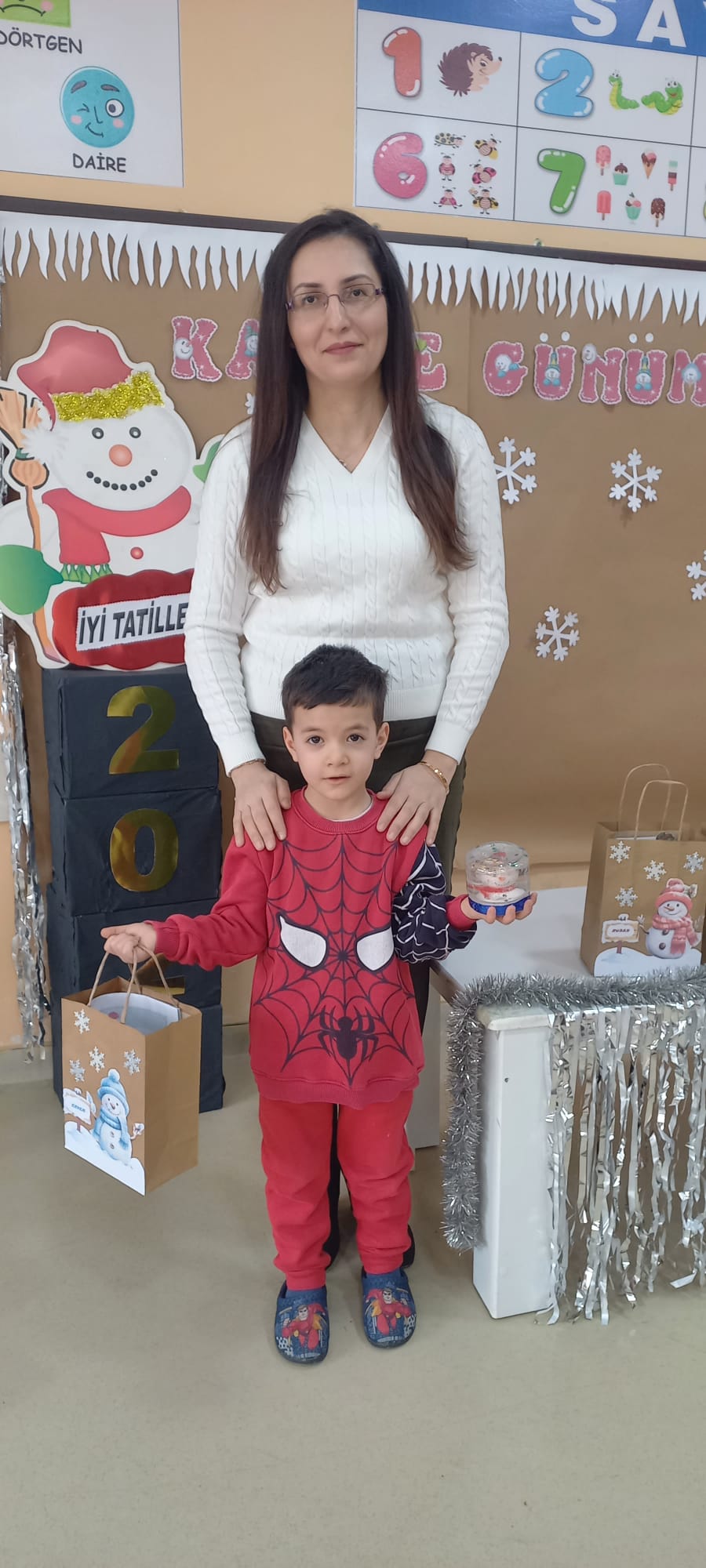 Iğdır''da 48.735 Öğrenci Karne Heyecanı Yaşadı