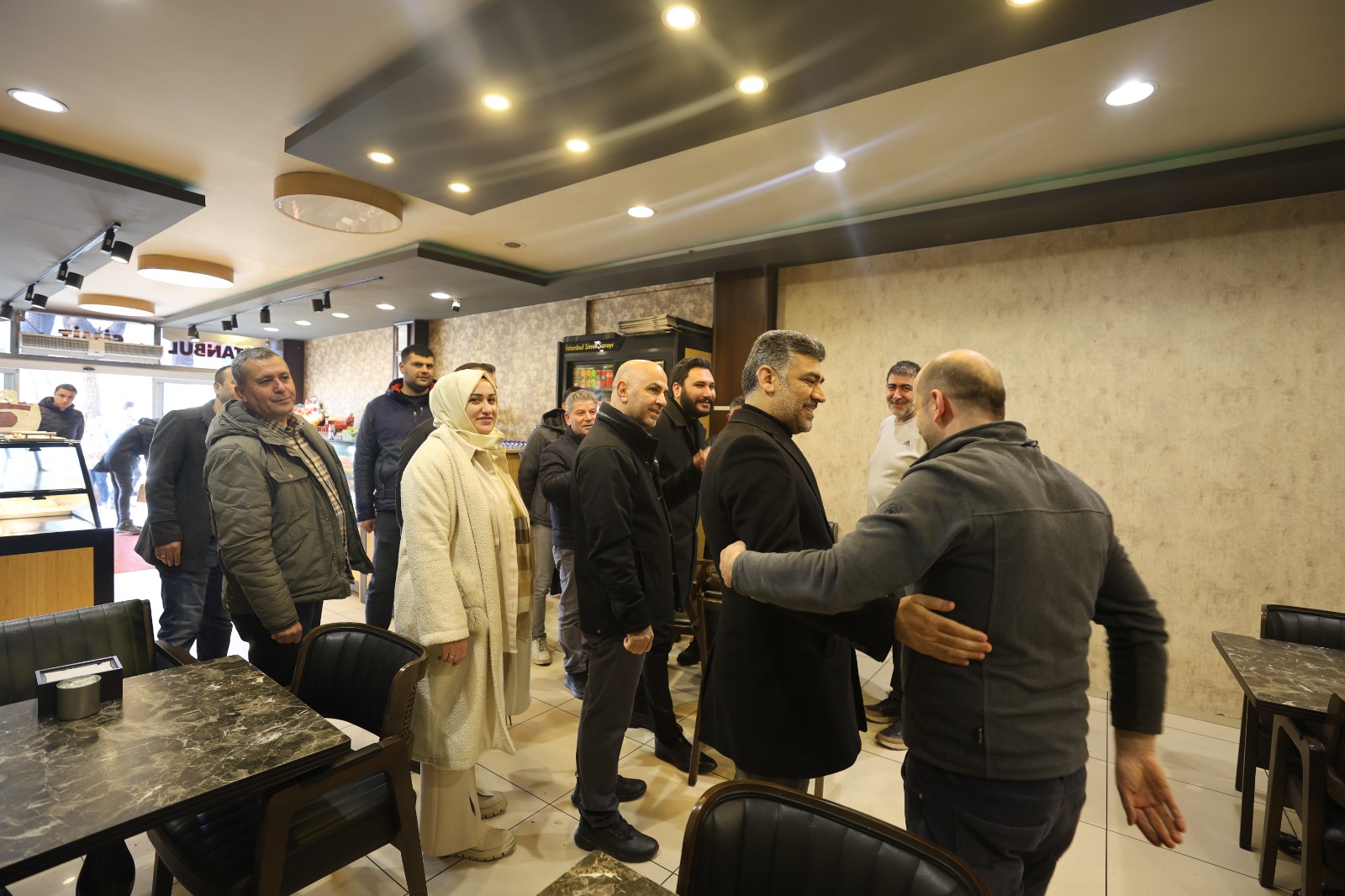 AK Parti Iğdır İl Başkanlığı, 8. Büyük Olağan Kongresi İçin Esnafı Ziyaret Etti