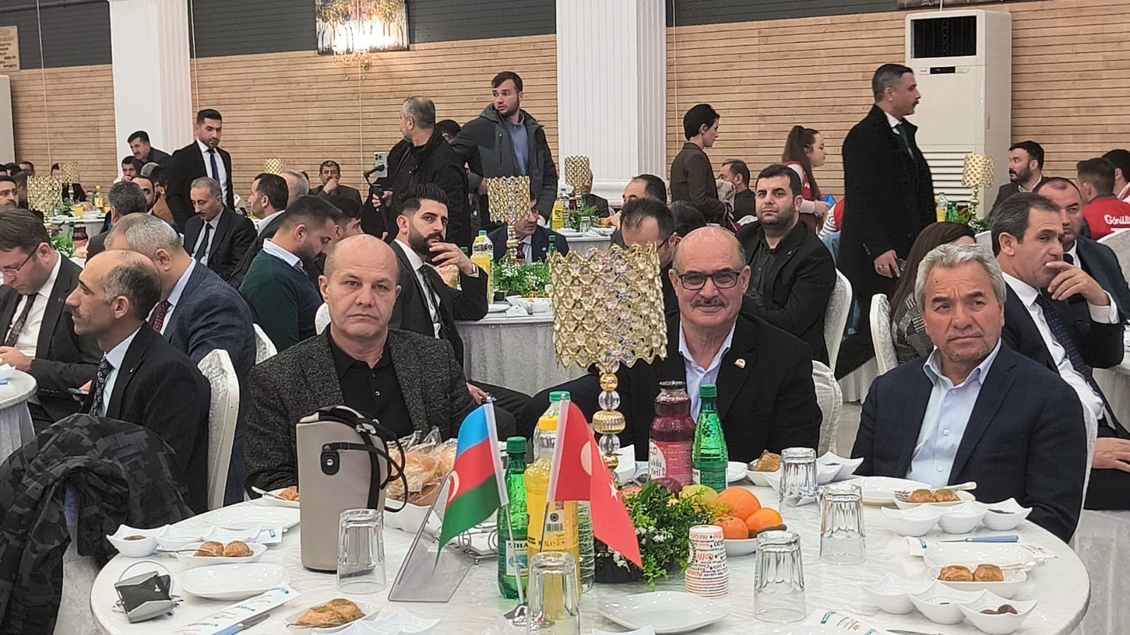 Türkiye ve Azerbaycan İftarda Buluştu