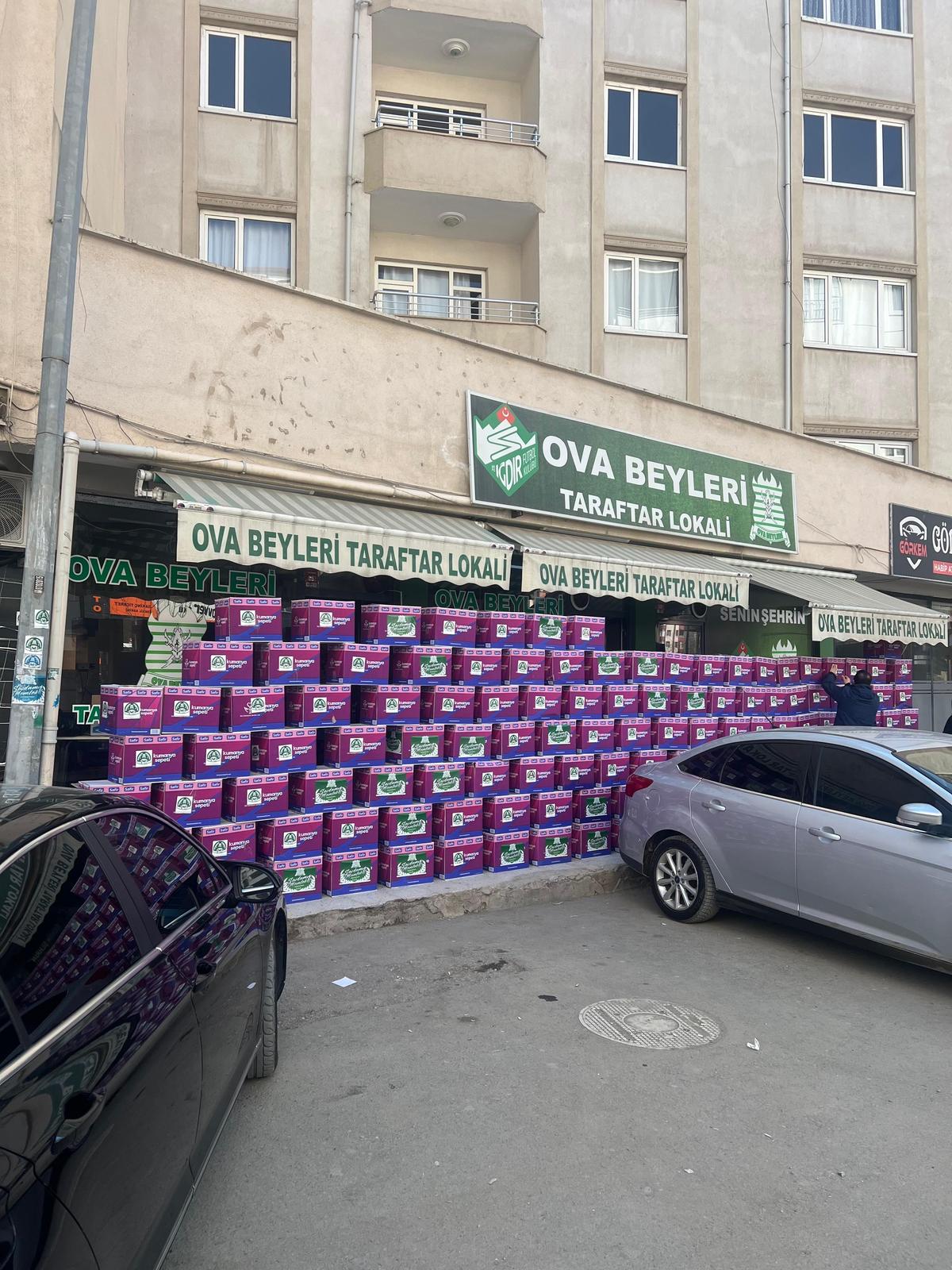 Ova Beylerinden Örnek Davranış: İhtiyaç Sahiplerine Ramazan Yardımı