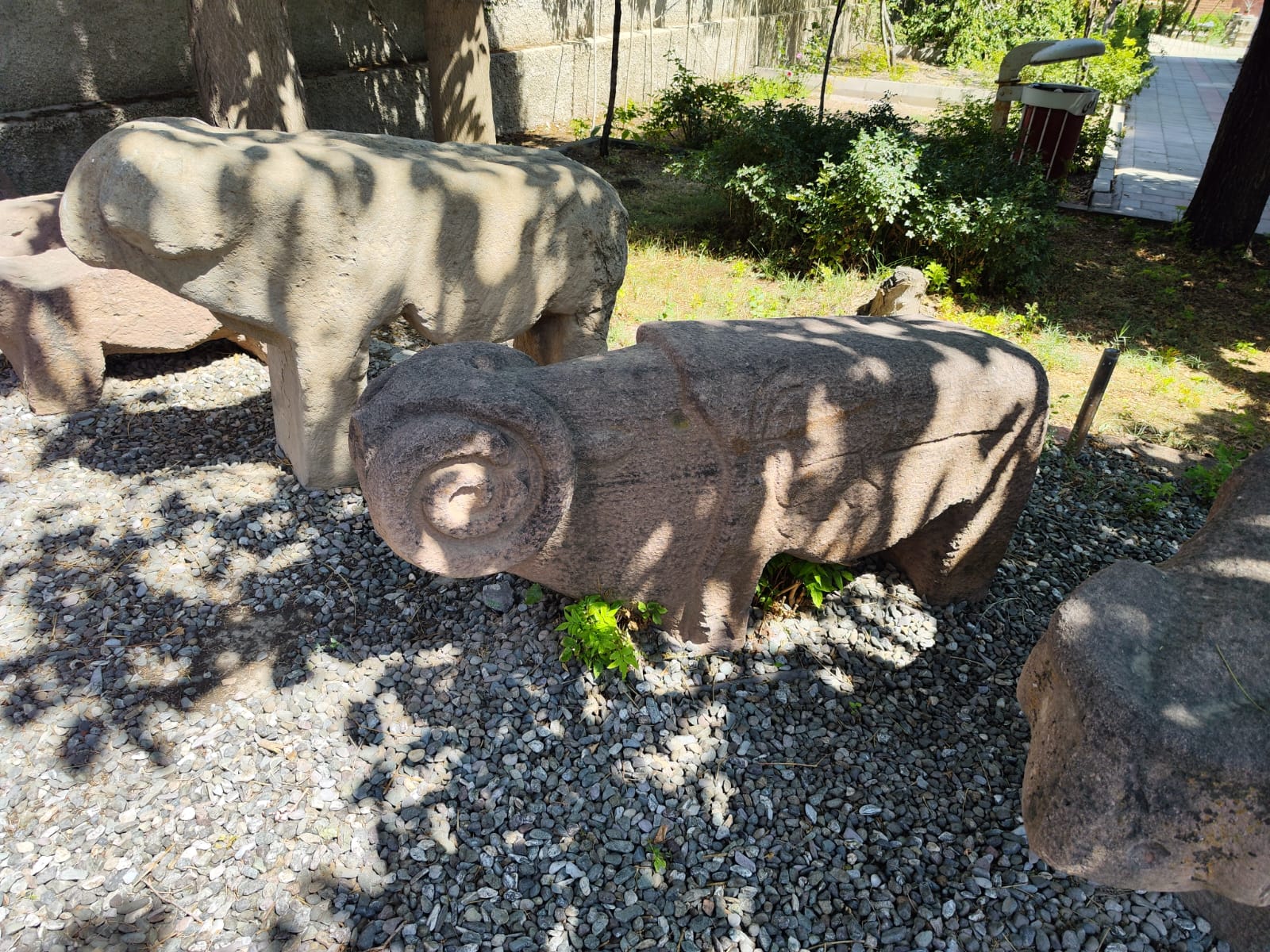 AĞRI DAĞININ GÖLGESİNDEKİ KARDEŞ ŞEHİRLER: IĞDIR