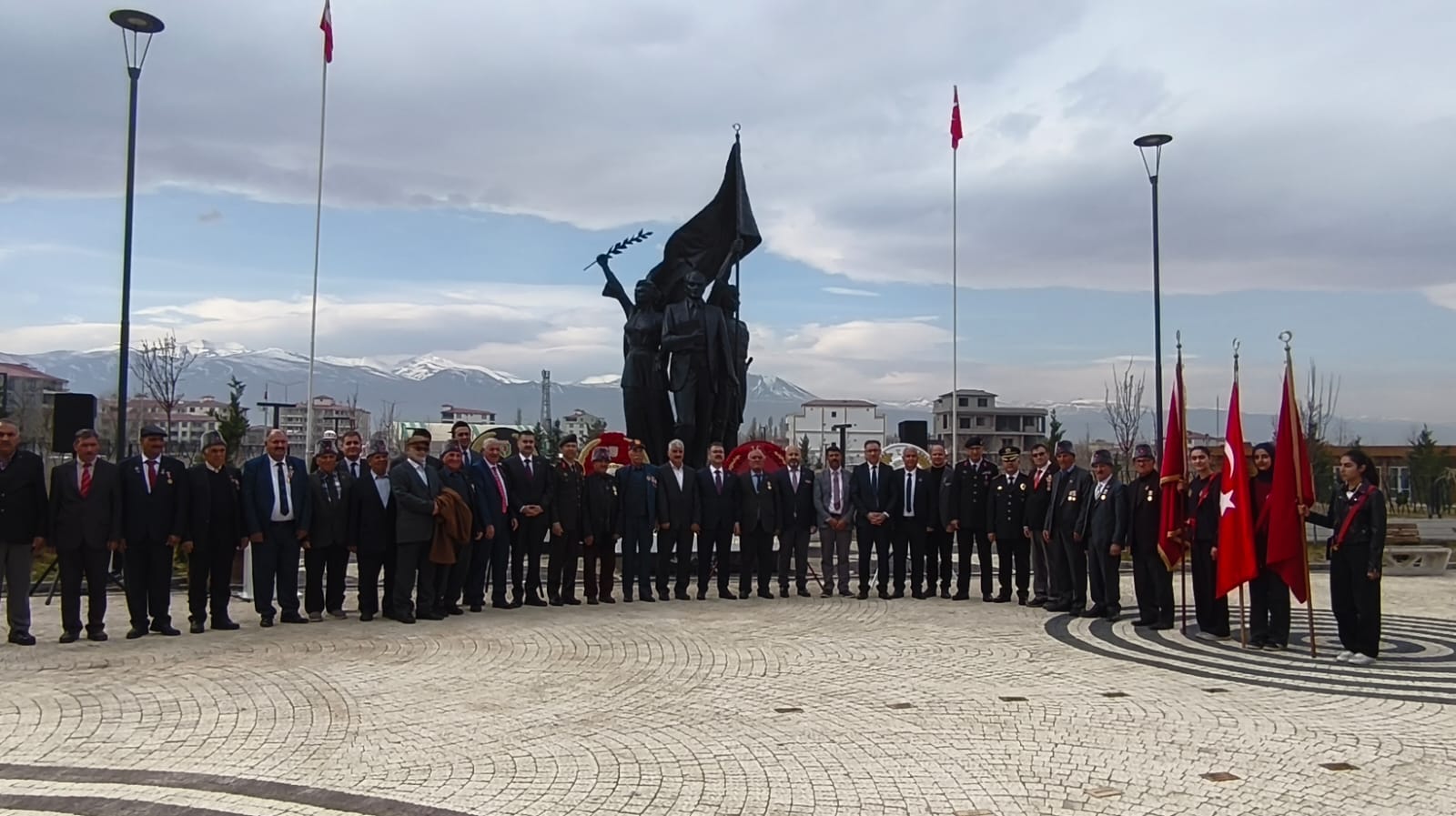 18 Mart Çanakkale Zaferi''nin 110''uncu Yıl Dönümü Iğdır''da anıldı