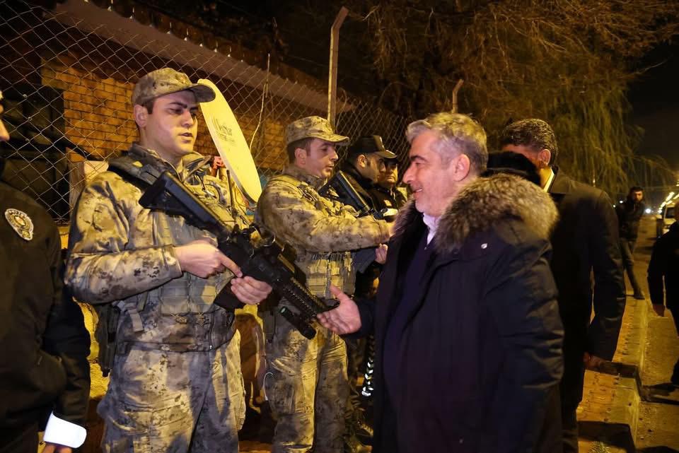 Milletvekili Cantürk Alagöz, Sahurda Güvenlik Güçleriyle Buluştu