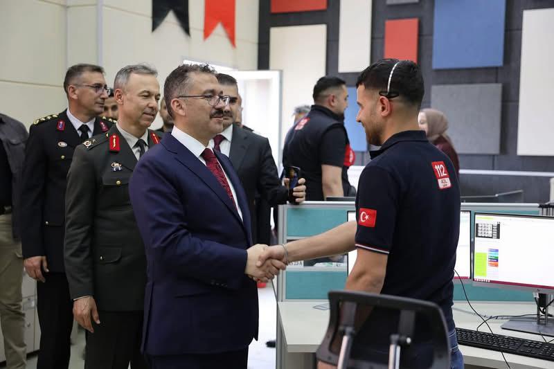 Vali Turan