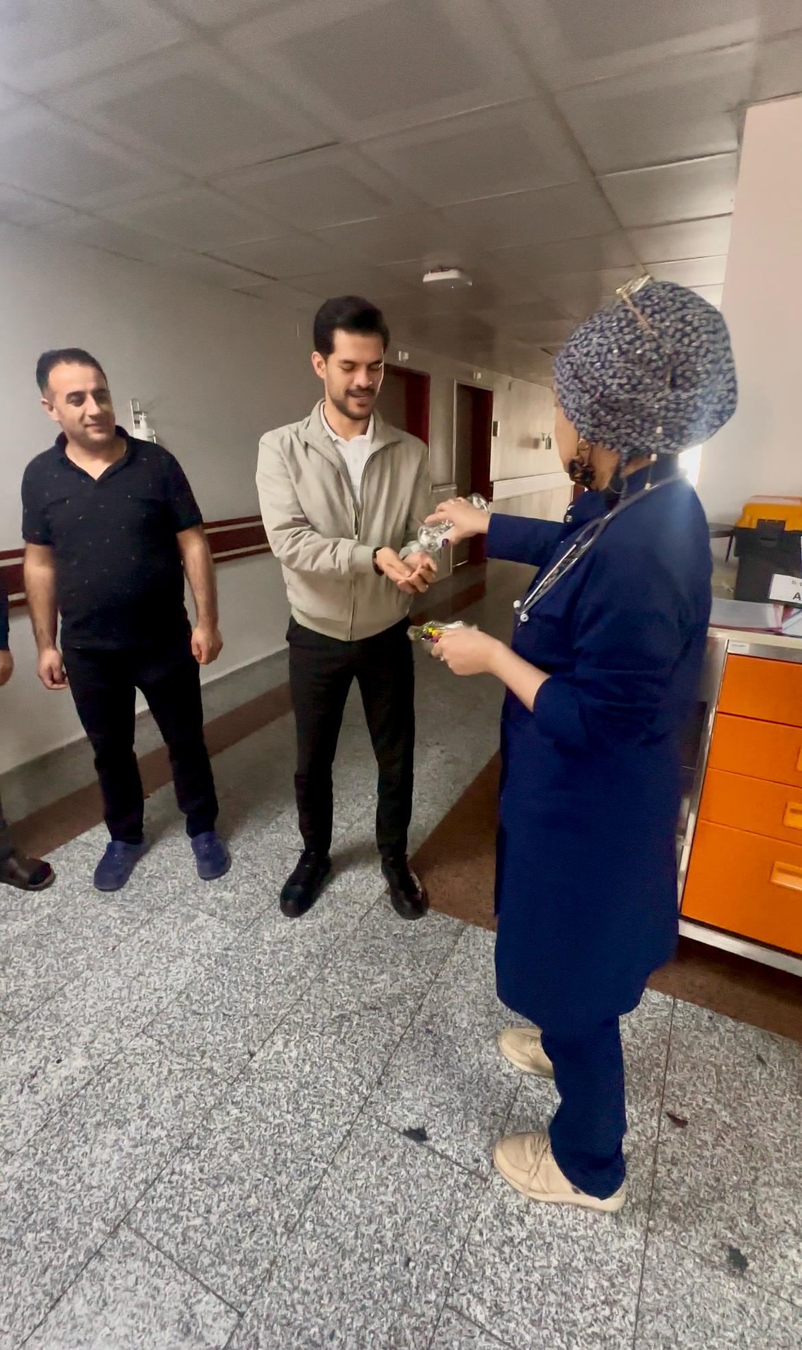 Erzurum Atatürk Üniversitesi Eğitim ve Araştırma Hastanesi''nde Bayram Coşkusu