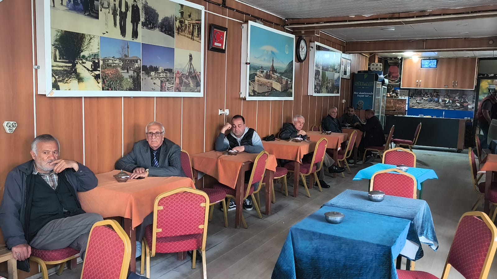 Iğdır''ın Çay Efsanesi: Ali Karaçay 50 Yıldır Hizmette