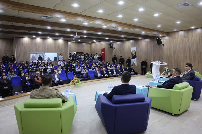 Iğdır Valisi Ercan Turan