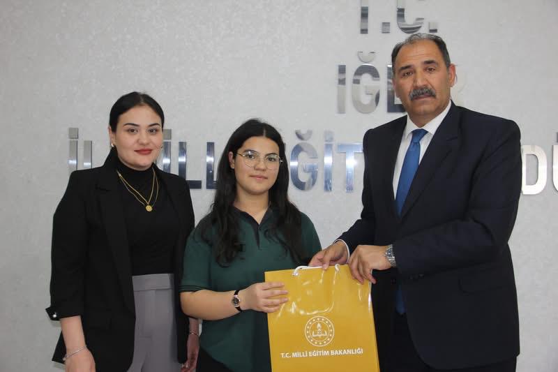 “Dilimizin Zenginlikleri” Yarışmasında Ödüller Sahiplerini Buldu