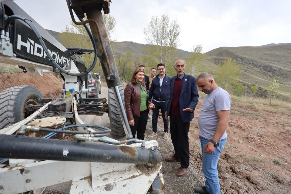 Iğdır İl Özel İdaresi, Yol Çalışmalarına Hız Kesmeden Devam Ediyor