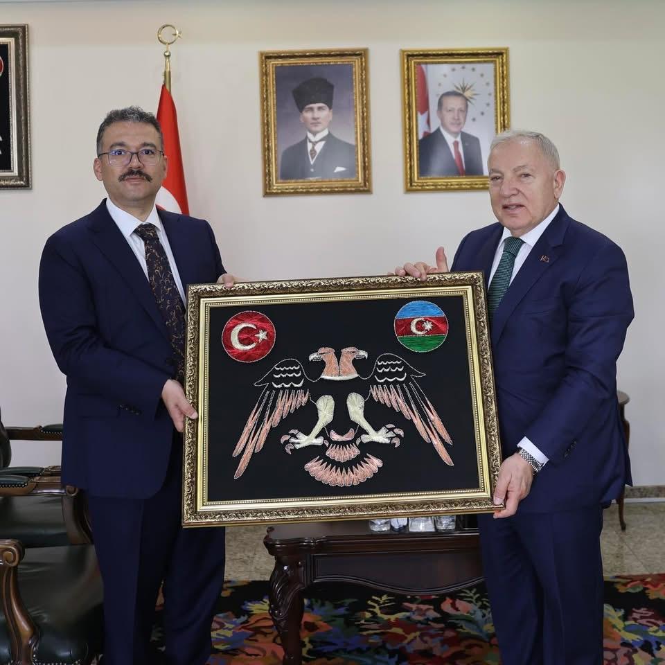 Hulusi Kılıç ve İshak Yaycılı