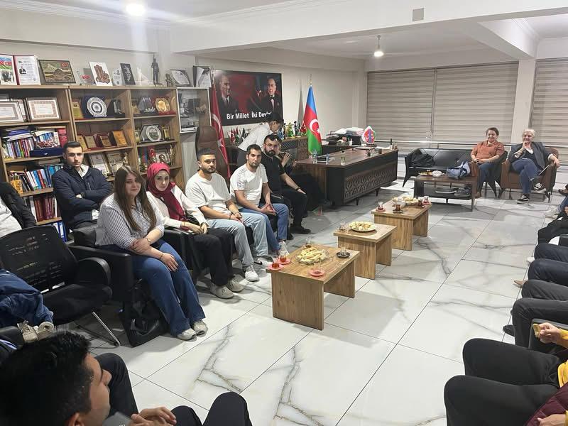 Üniversiteli Gençler Azerbaycan Evi