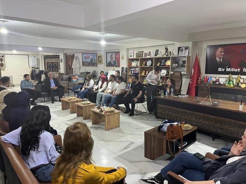 Üniversiteli Gençler Azerbaycan Evi