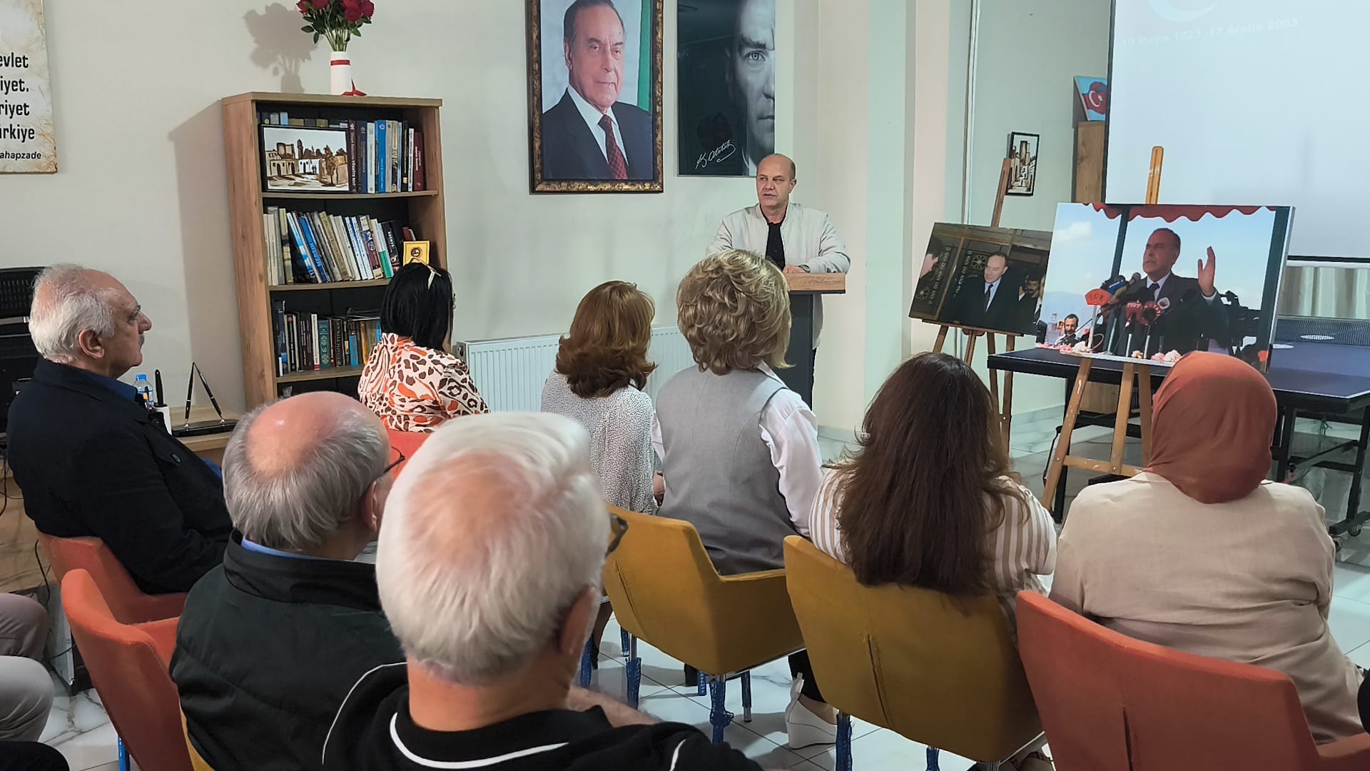 Iğdır Azerbaycan Evi''nde Haydar Aliyev''in 102. Doğum Yılı Anıldı