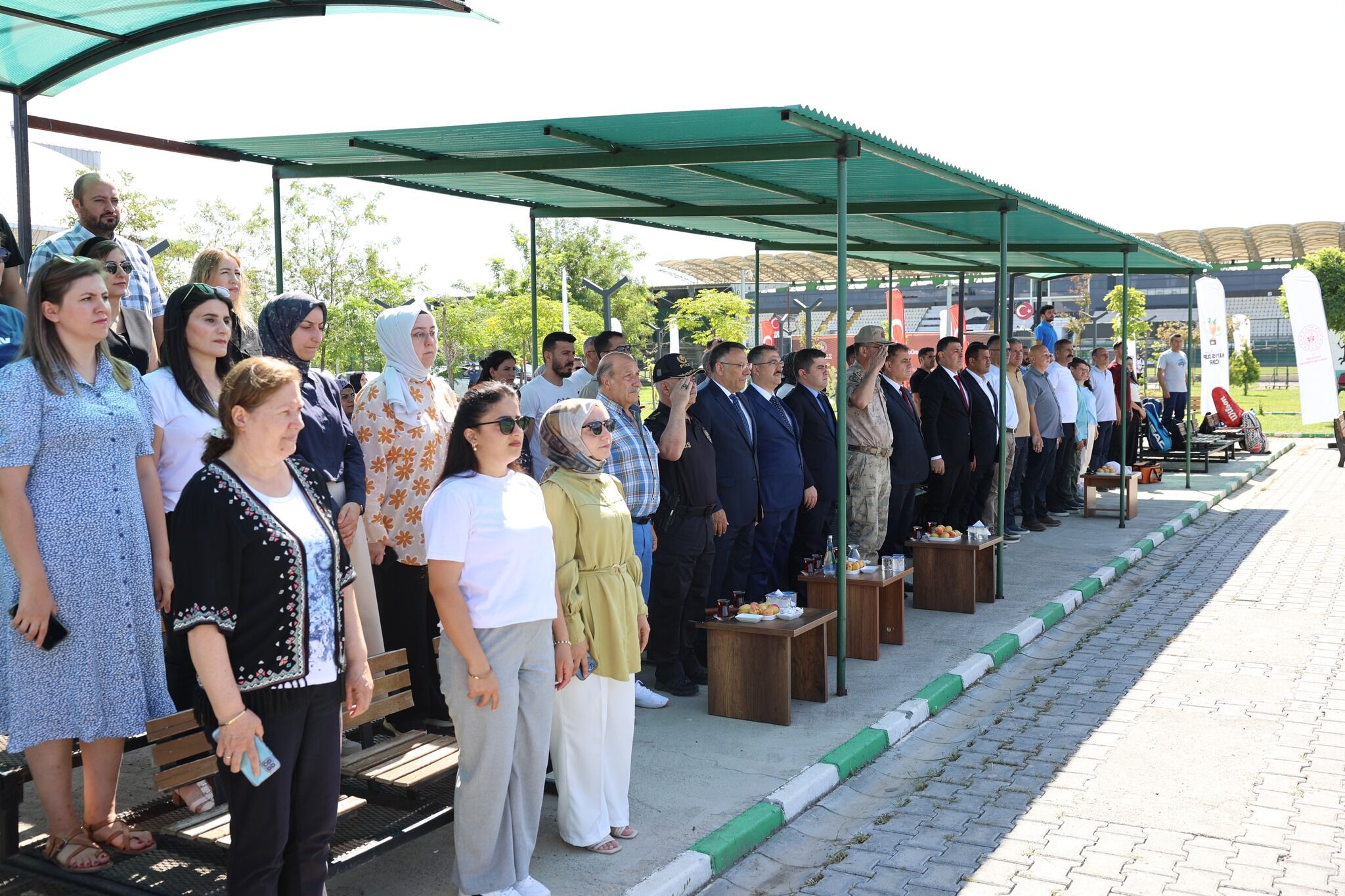 Ağrı Dağı''nın gölgesinde ''Kayısı Cup'' heyecanı