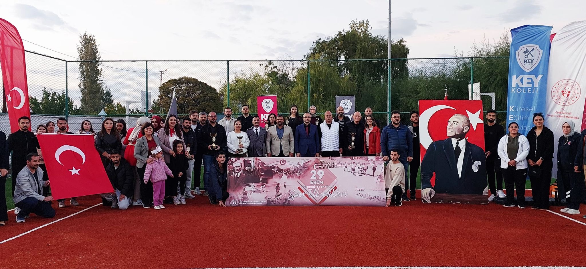 103C6E9D 7Cc2 470D 8444 E6Dd1B24De3B