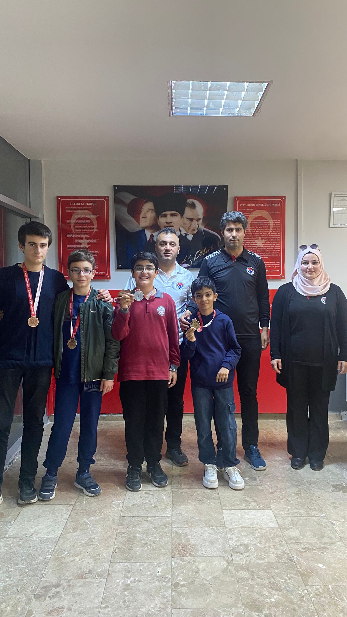 A90622B6 C4B4 4545 A9D6 1D027Fa43818