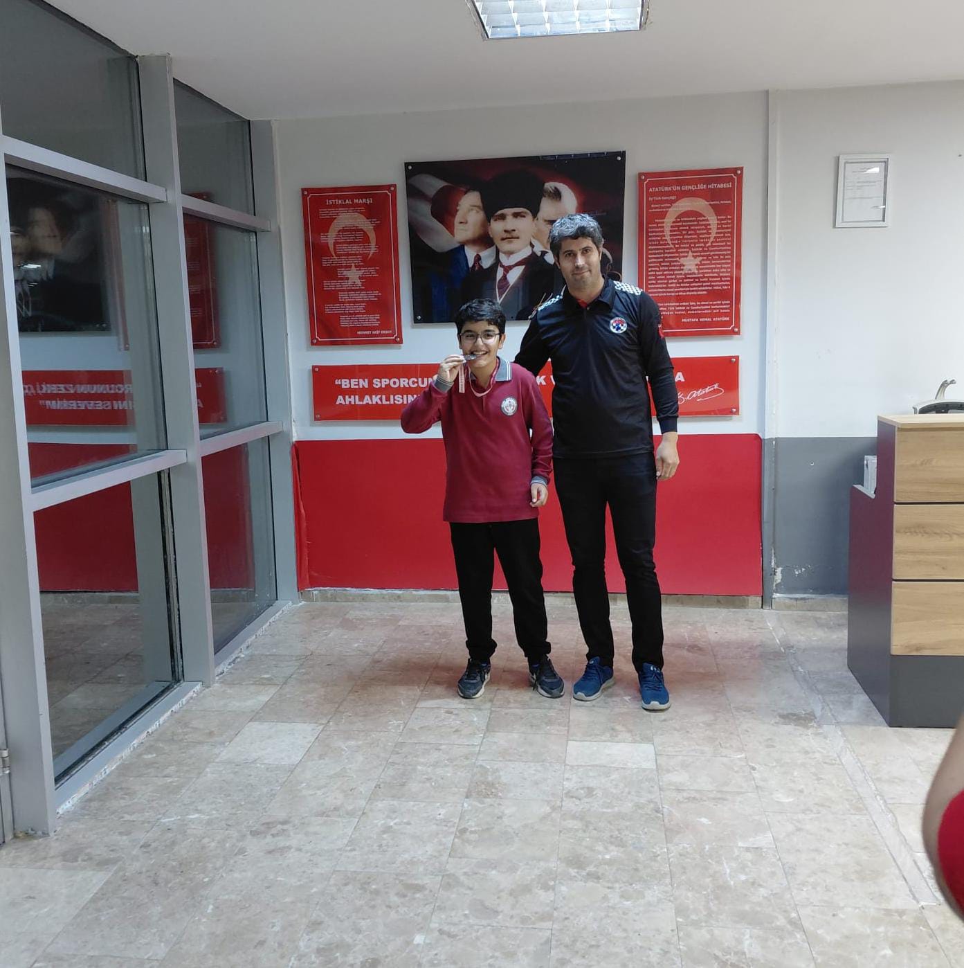 De992F7A F6A1 4E50 92A5 B66F58853Be9