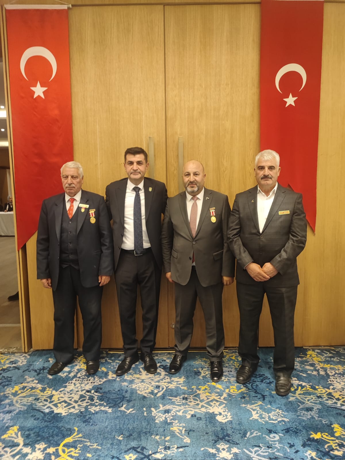 0C412F05 9Fd9 49D4 9F12 D59E49870Fb9