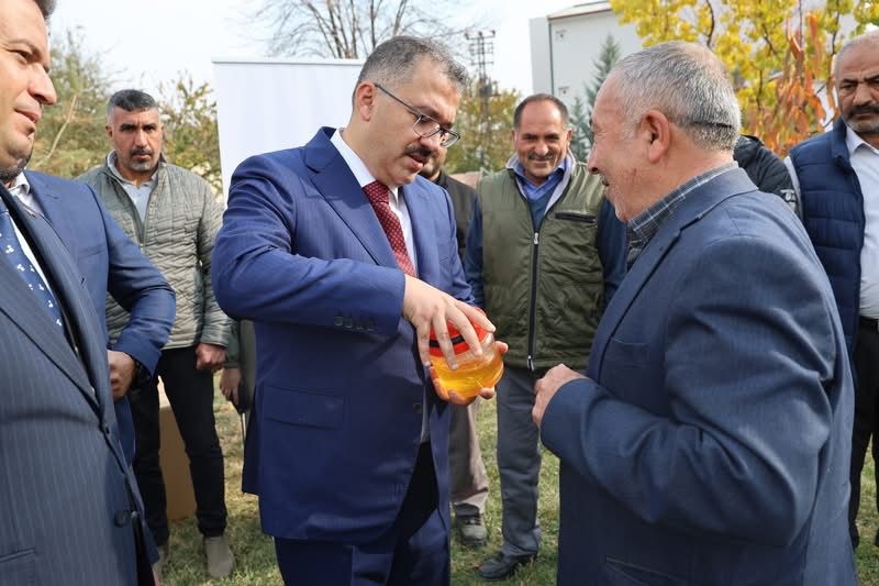 22Ff5B6F 5C5F 4347 Ab73 Ff9522464810