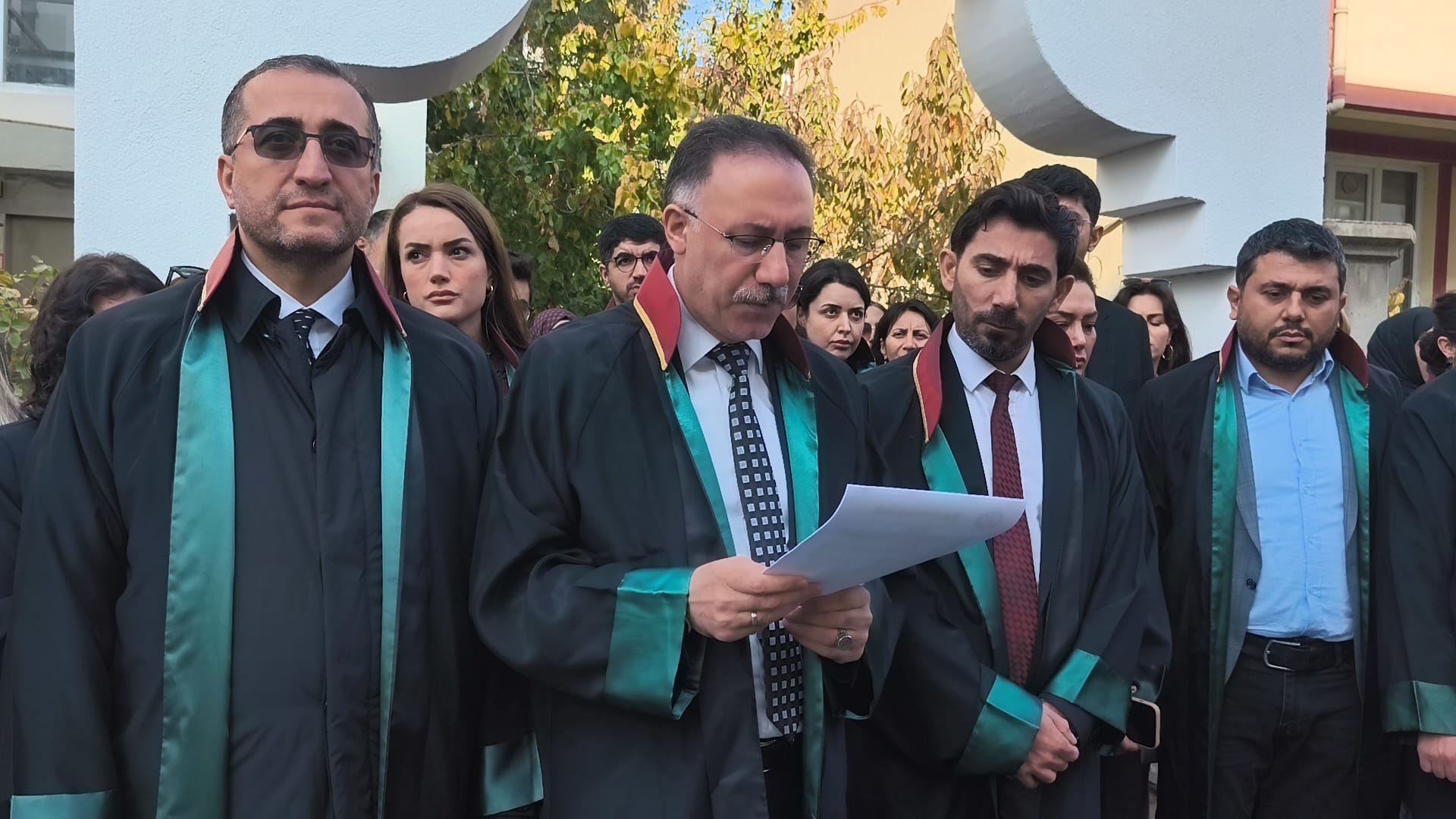 2Bdbed0A 381A 42D3 9007 481F9Dfbfa6B-1