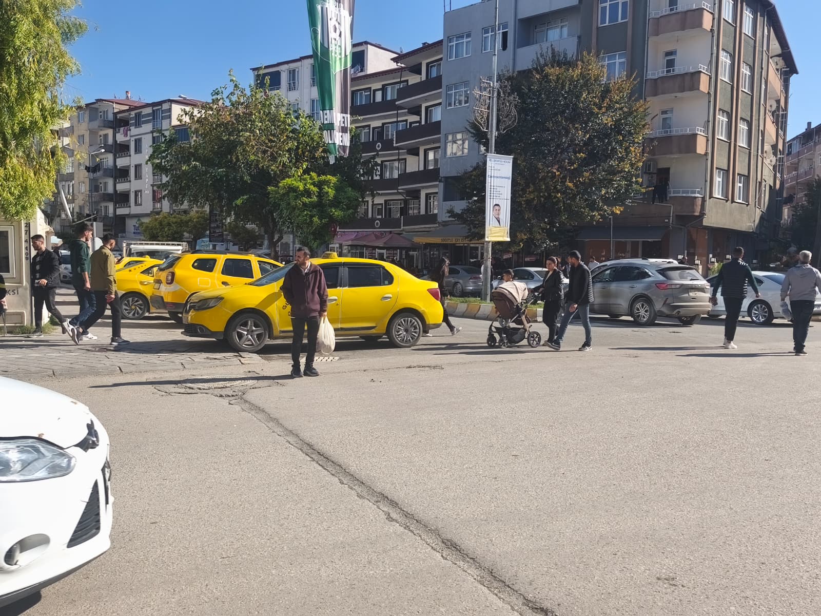 442Add53 2Ede 47A0 9160 E1Ac6E420665