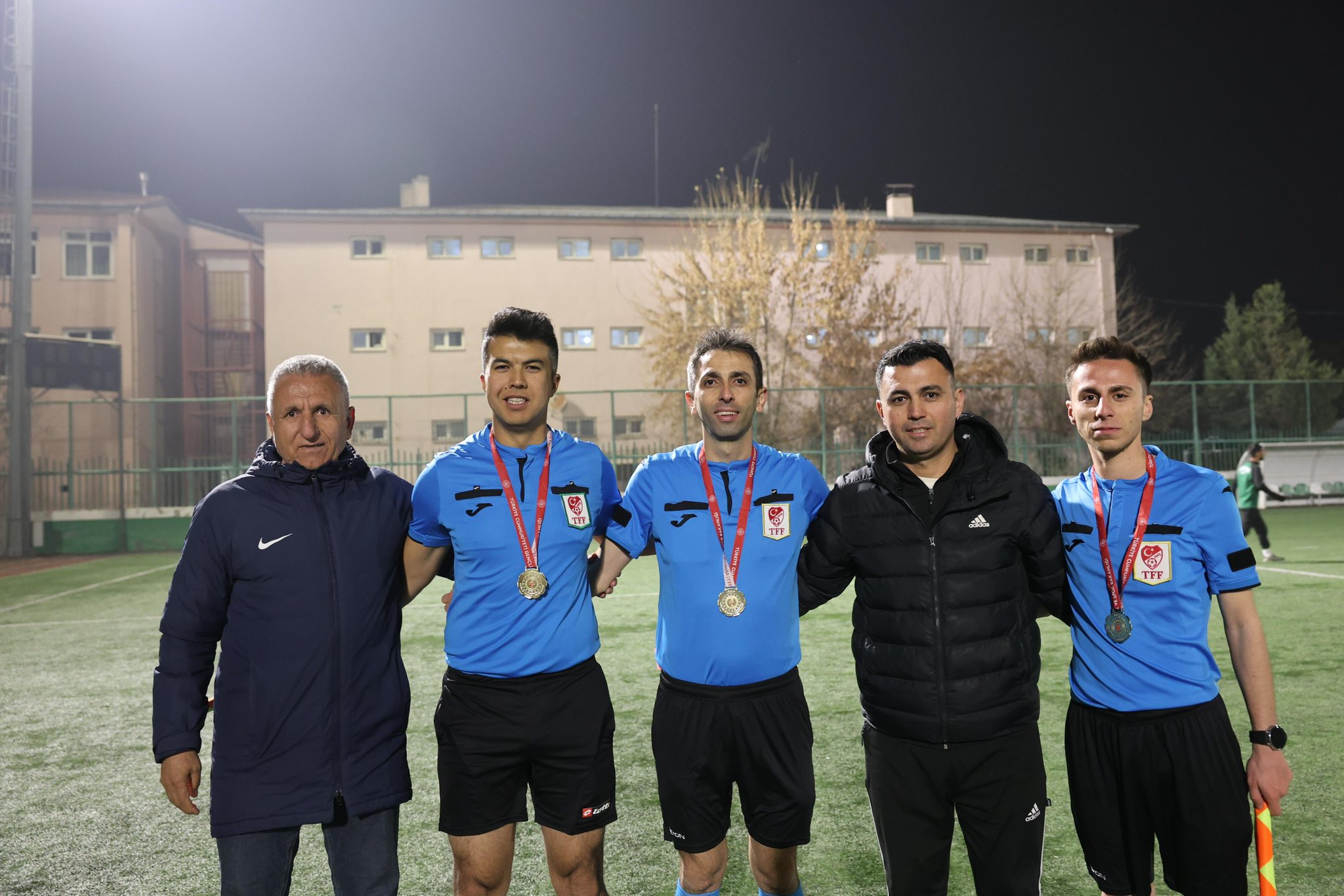 586622653 836845422428410 8344641199016873535 N