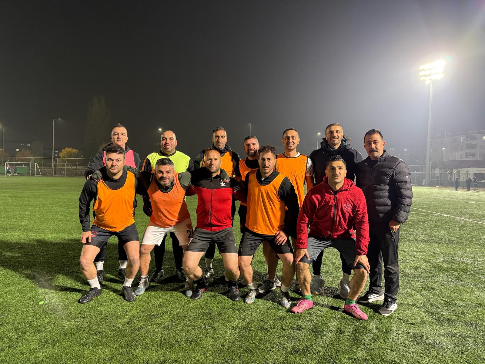 588310792 836845219095097 4087015469418401047 N