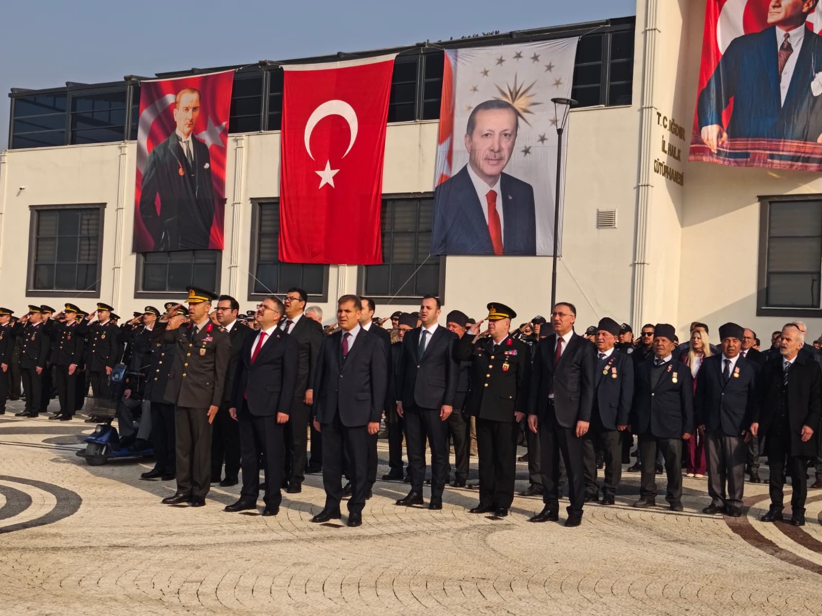 5D99Dc2E 5810 46Bf Ad42 4886E2535E33-1