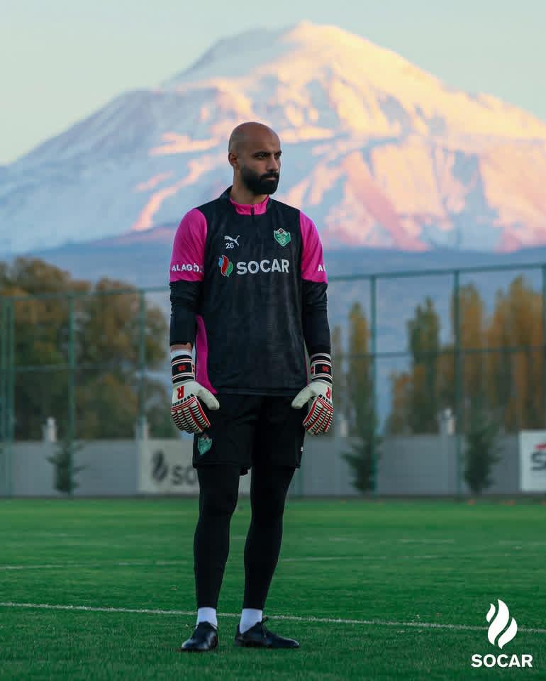 668B46F7 3059 4Baf 97F3 F1E37B8173B7-1