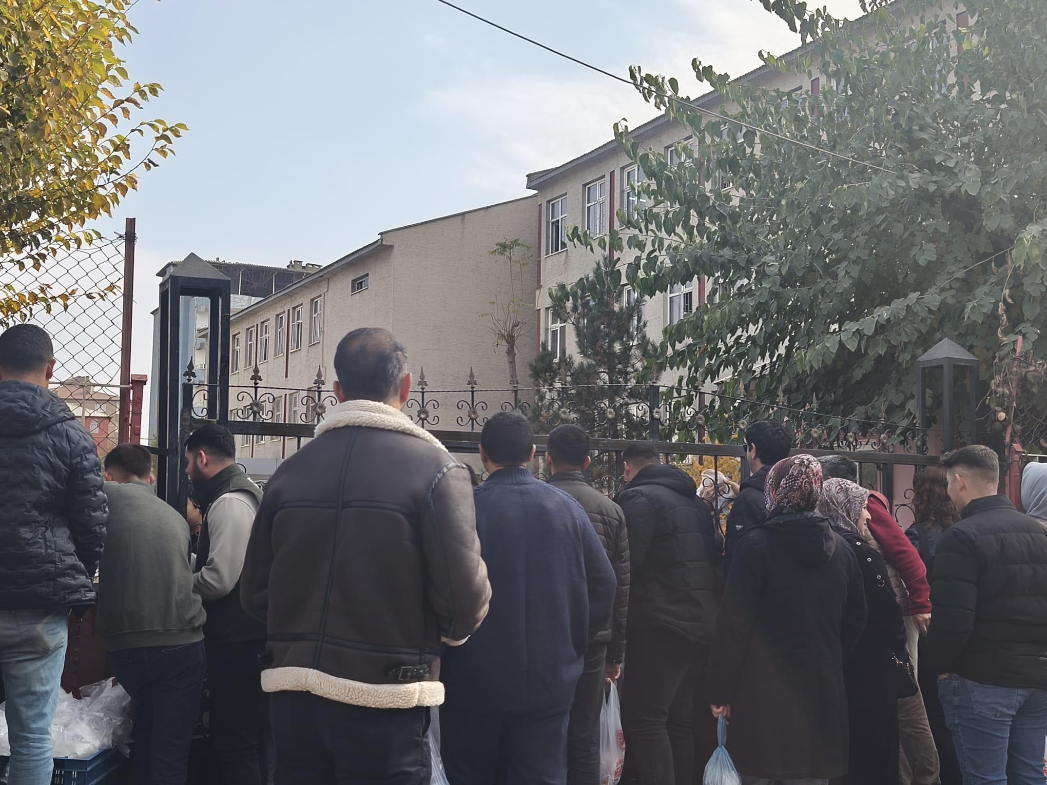 6B61951D Ddf3 411F B0D8 B5Dc53Bbf528