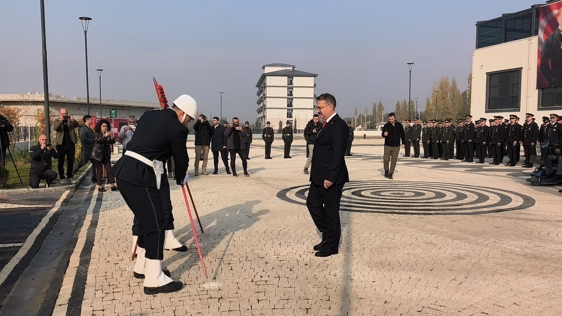 7A6A1633 5Ae0 451D Bf02 57D33A6Eae10