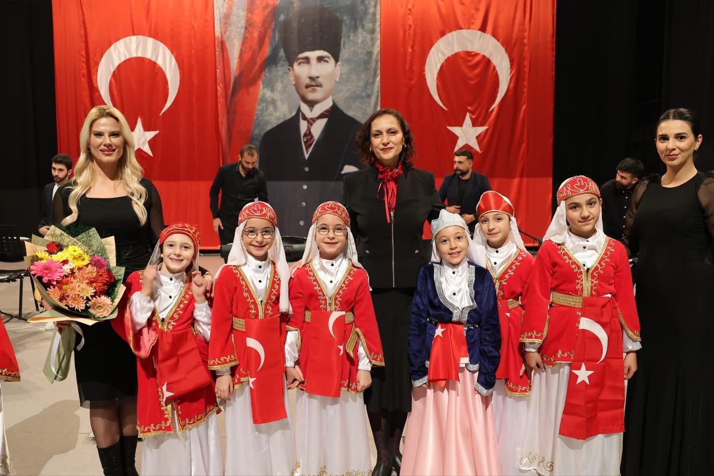 86F4Ef38 Ccd8 4E4C 830C B4663C9B3950