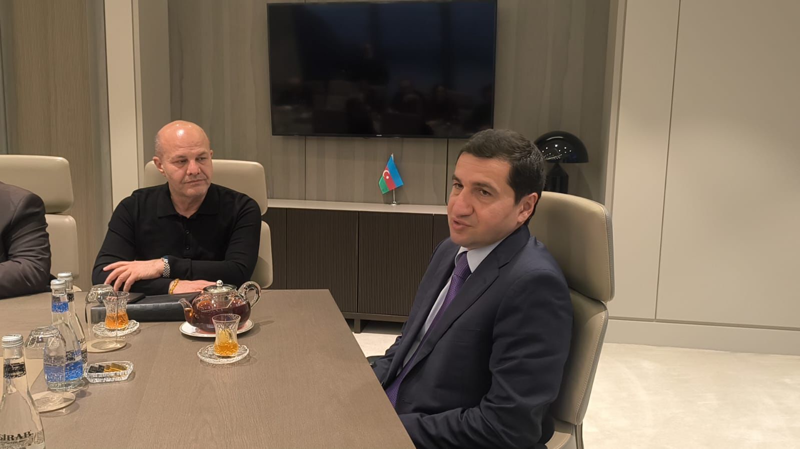 947B358B D5Ce 4Fd8 808E Ac0Dd8408609