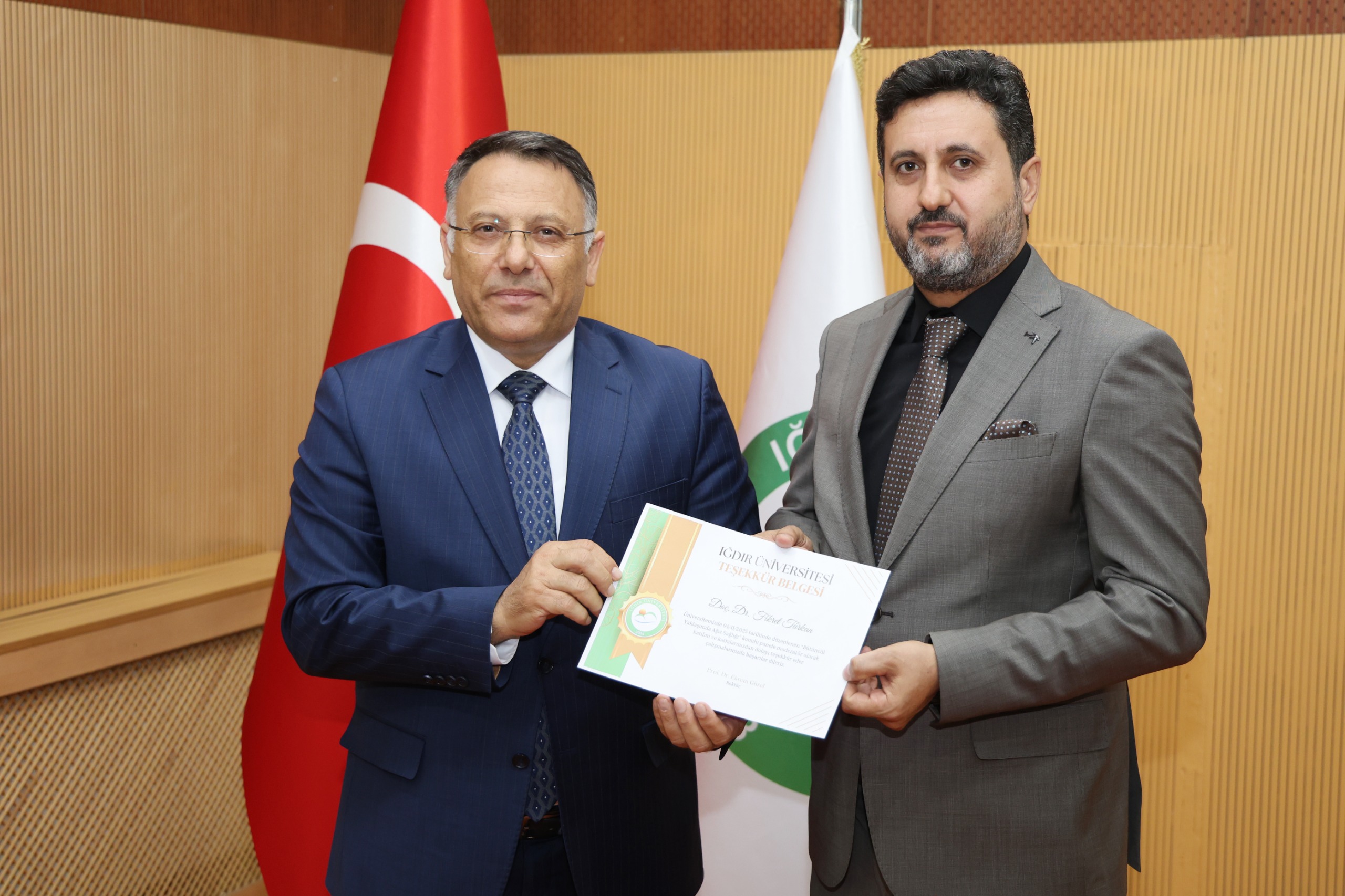 Ab84F2Fe Cb0C 4599 A1Bd 36747Fe00704