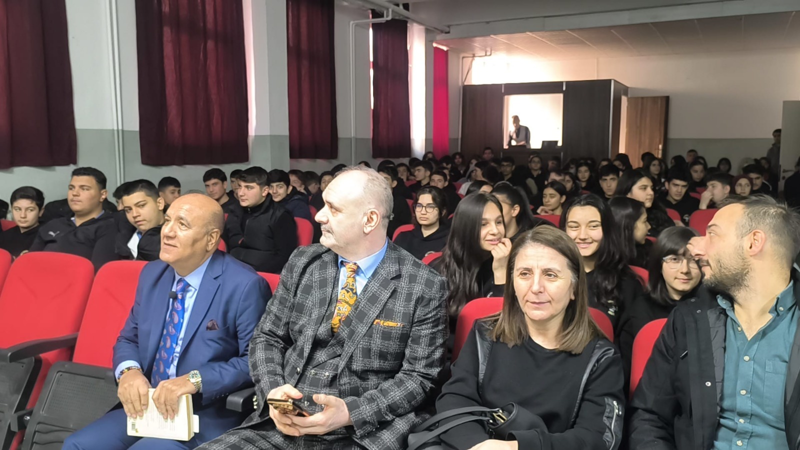 Ba4Caaed 198C 4306 9A5F A00Fec27090B