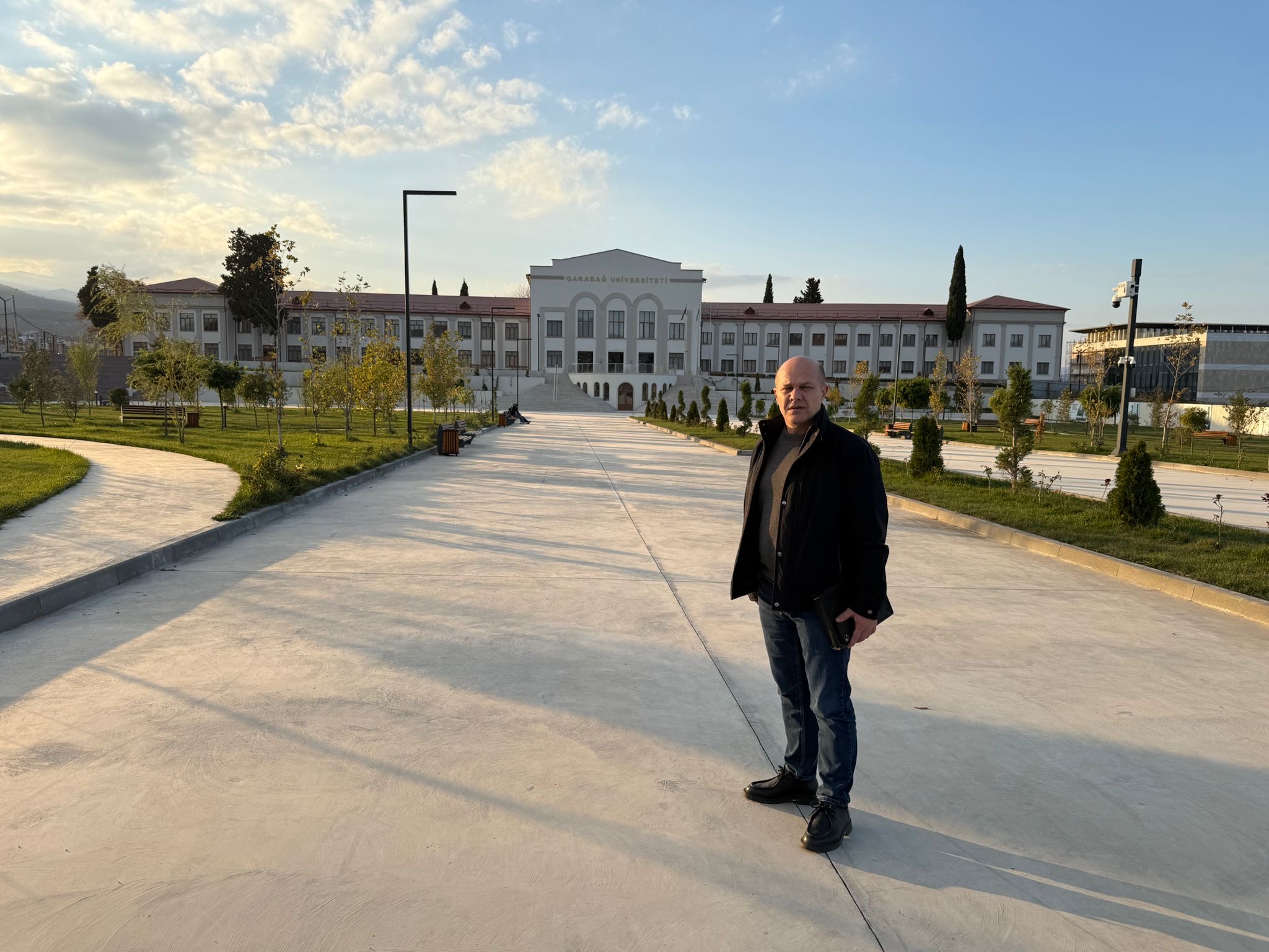 C600688 A C99 C 4730 B F F F 4 C A E30 D9 F165