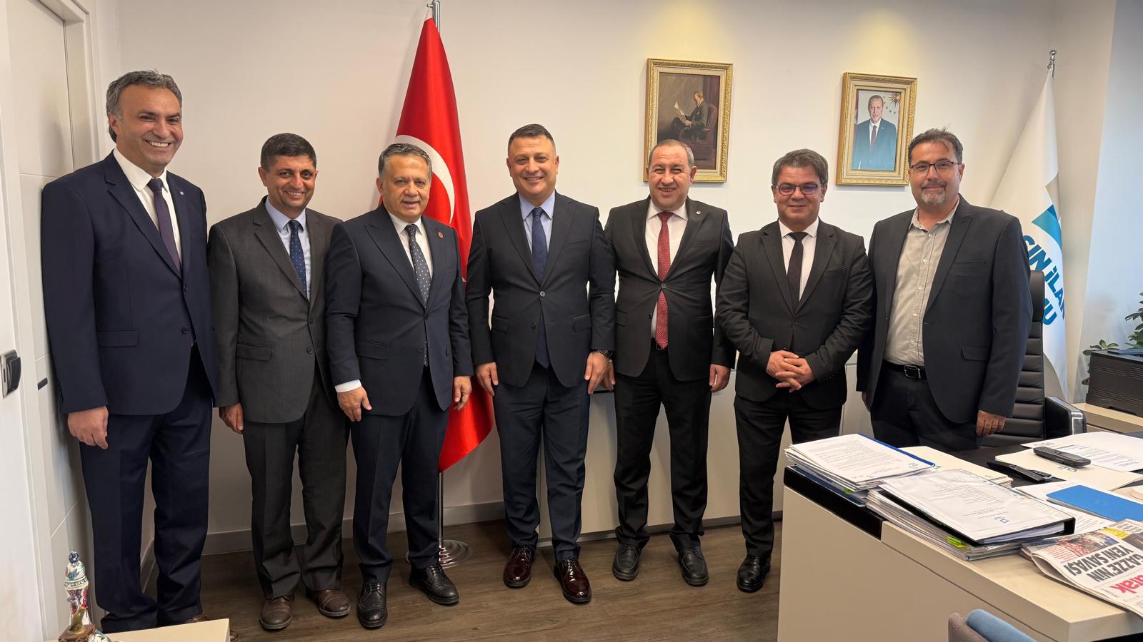 C8Fab5Ac 1B98 40Cb Afb7 Dbb12659753E