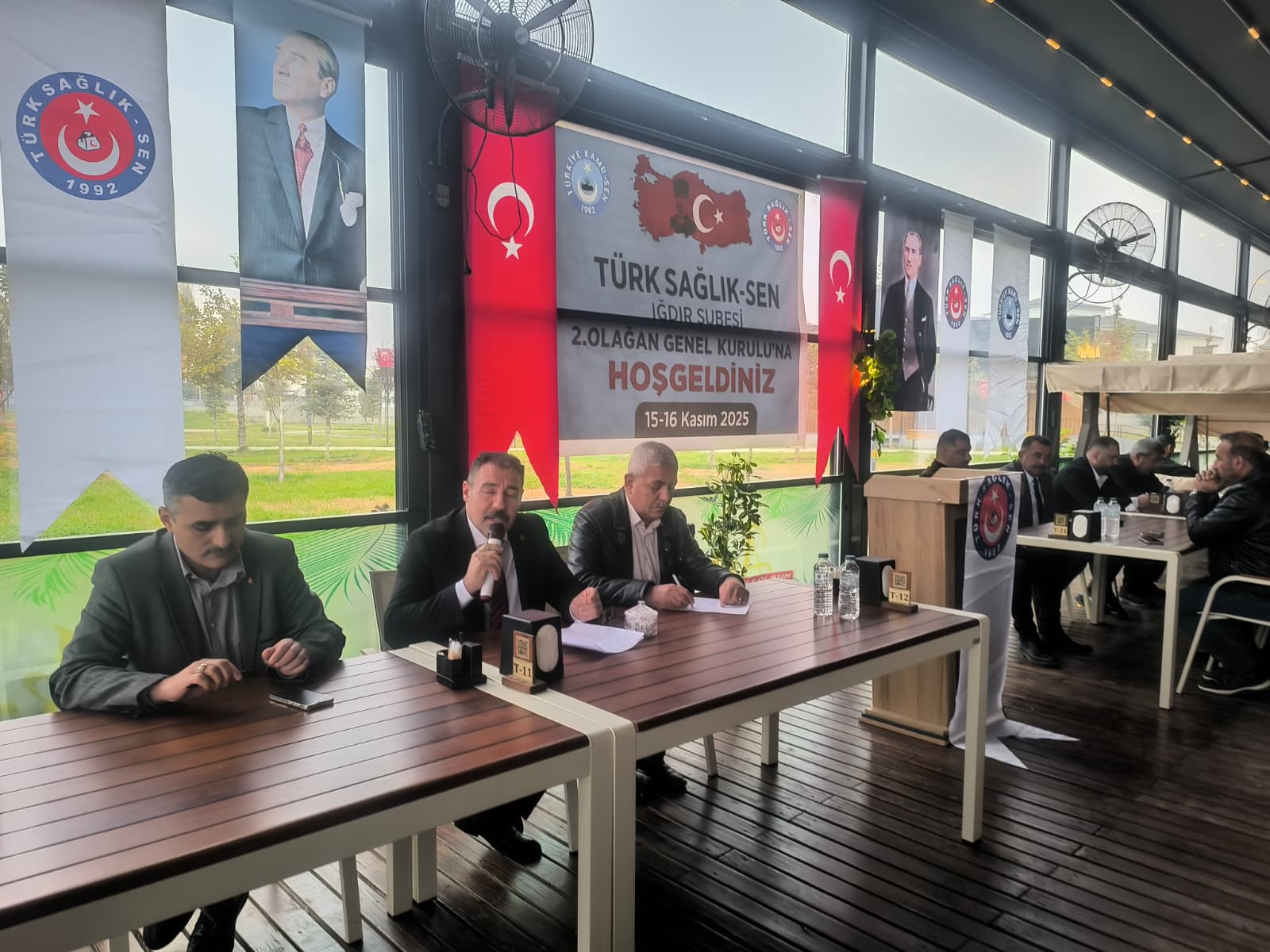 E5189D83 89F9 45E3 Afc6 249695330Ad7