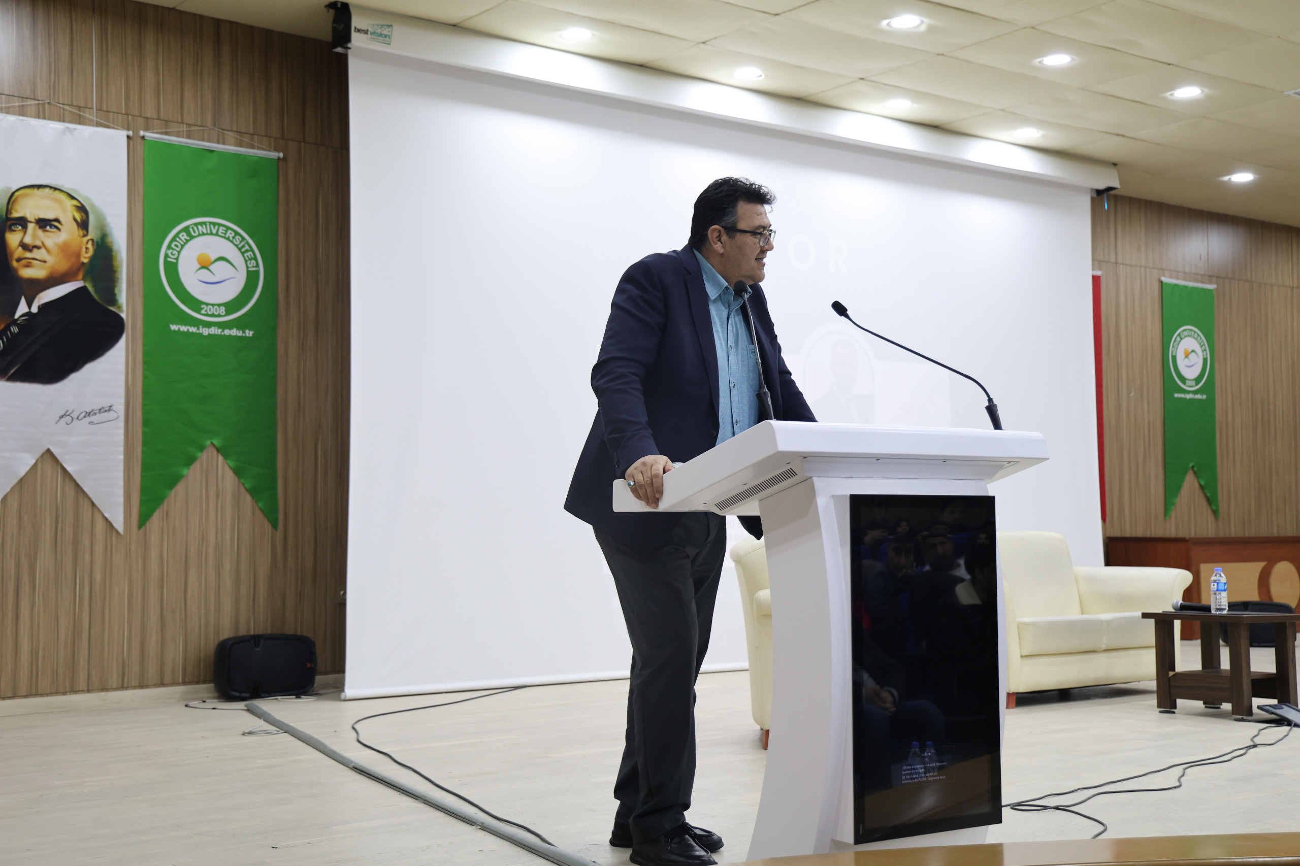 042E7F4E 45E0 4F91 9F20 0636Daf6D1A7