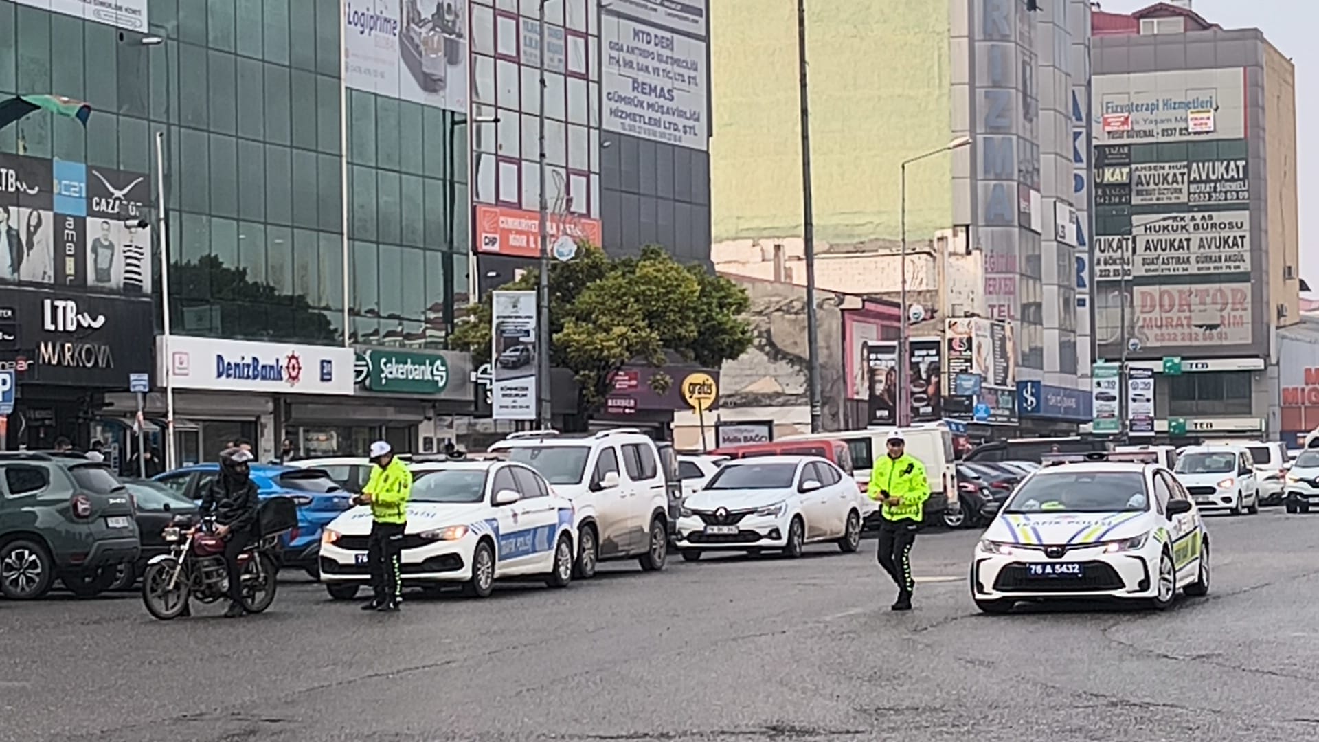 06042Bef 963D 4B4F 881E C3500Cc2Eebd