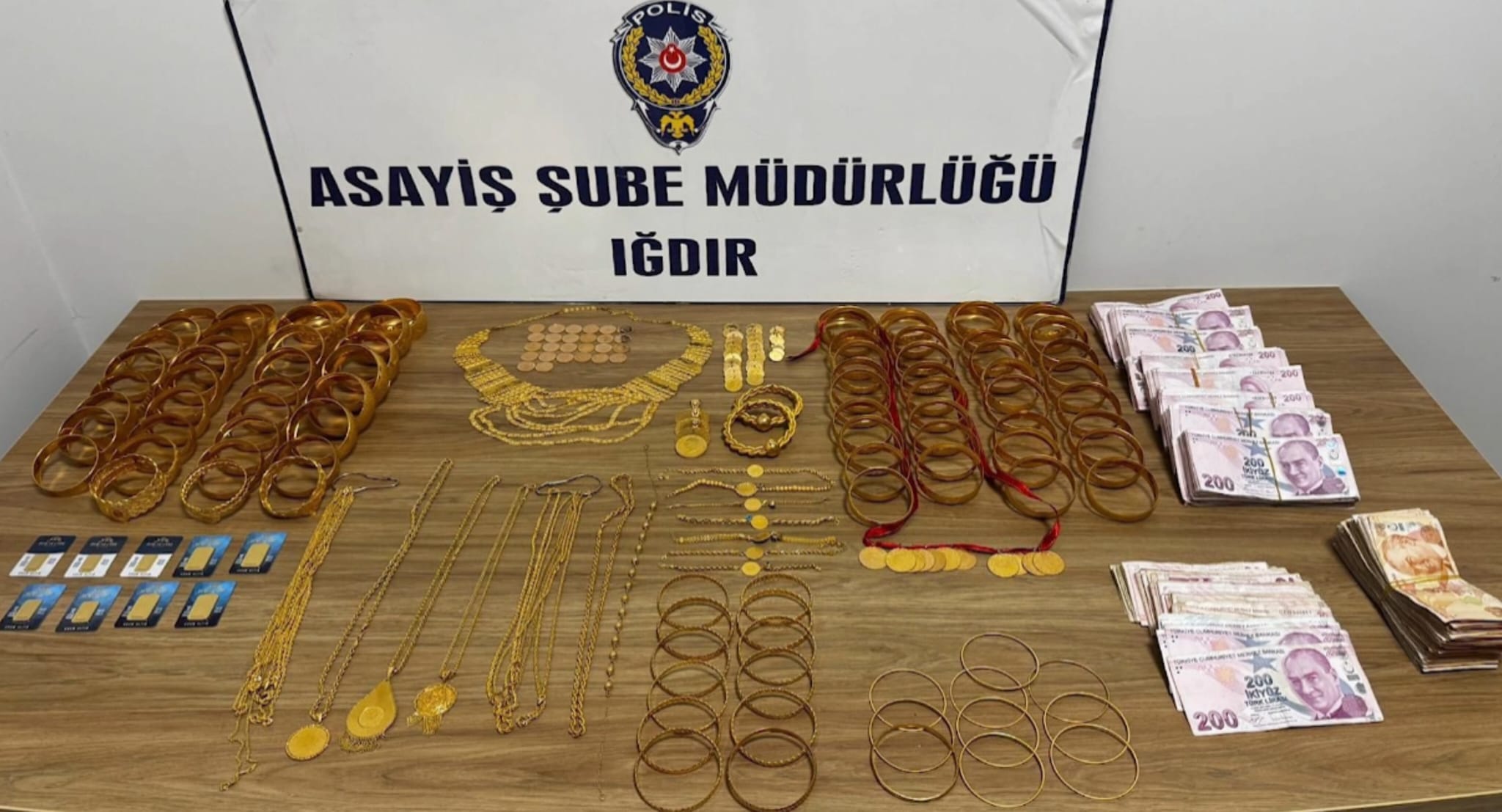 0F313640 70D5 40F4 8De0 4E82386C2Aeb