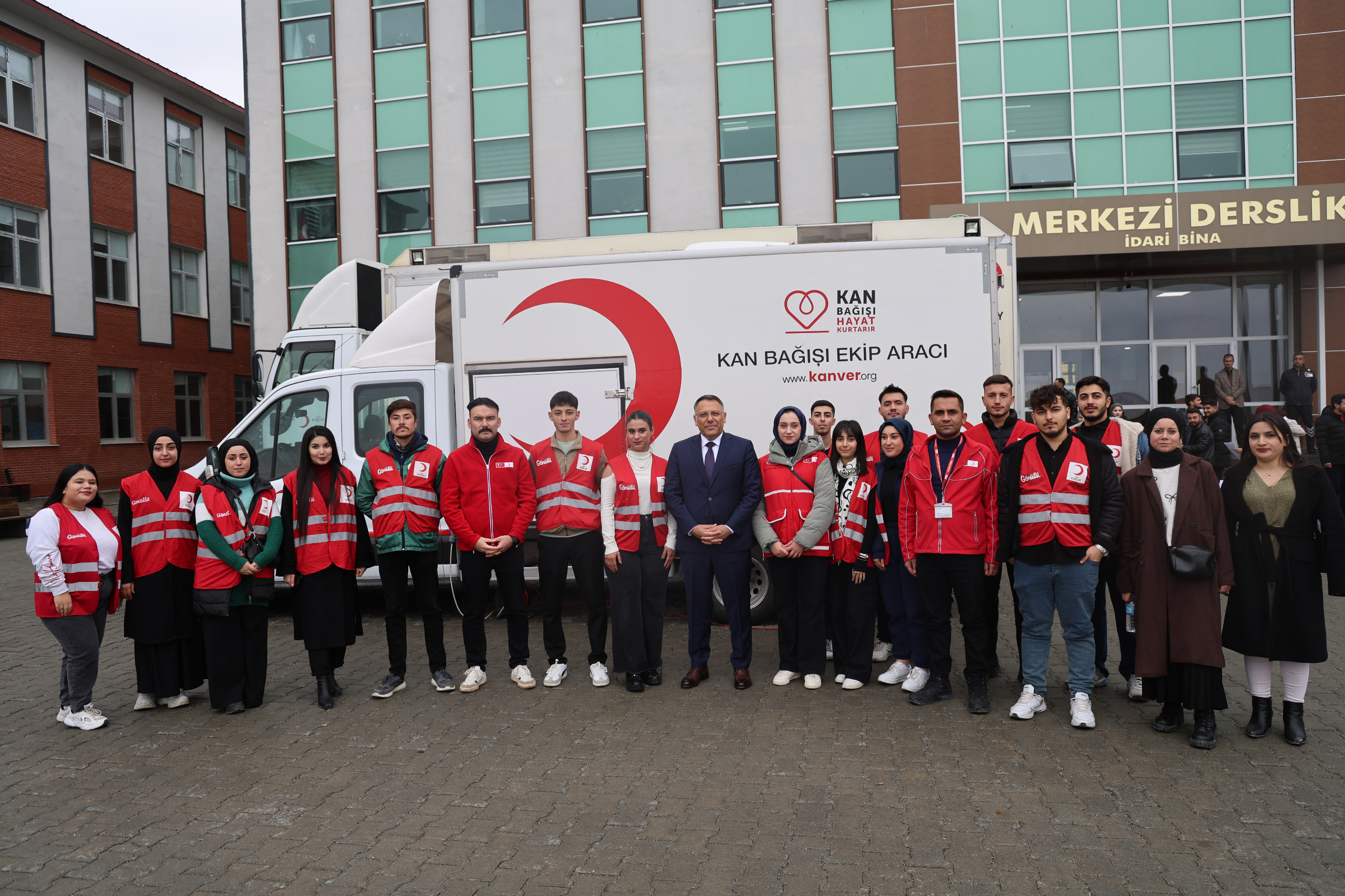 335Cb3Ee 919B 4569 8639 19856957206B