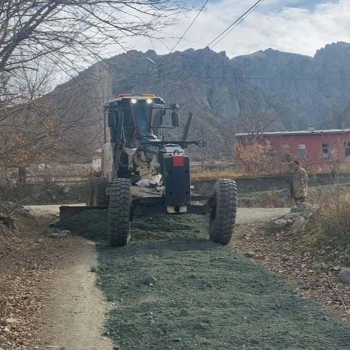 590407132 17922394644198616 4180202390679956039 N