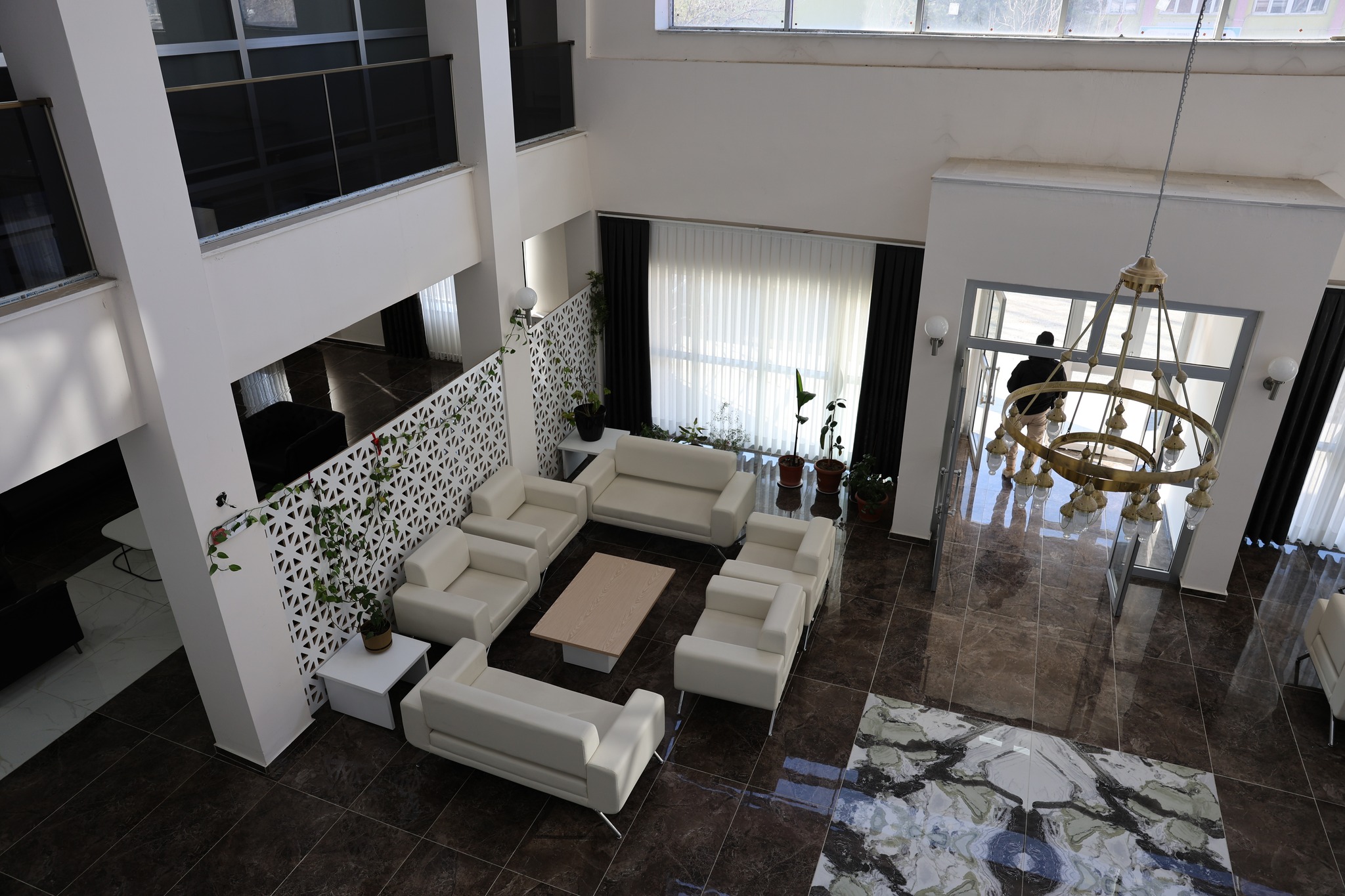 600360794 1335882278567847 2009904018218414123 N