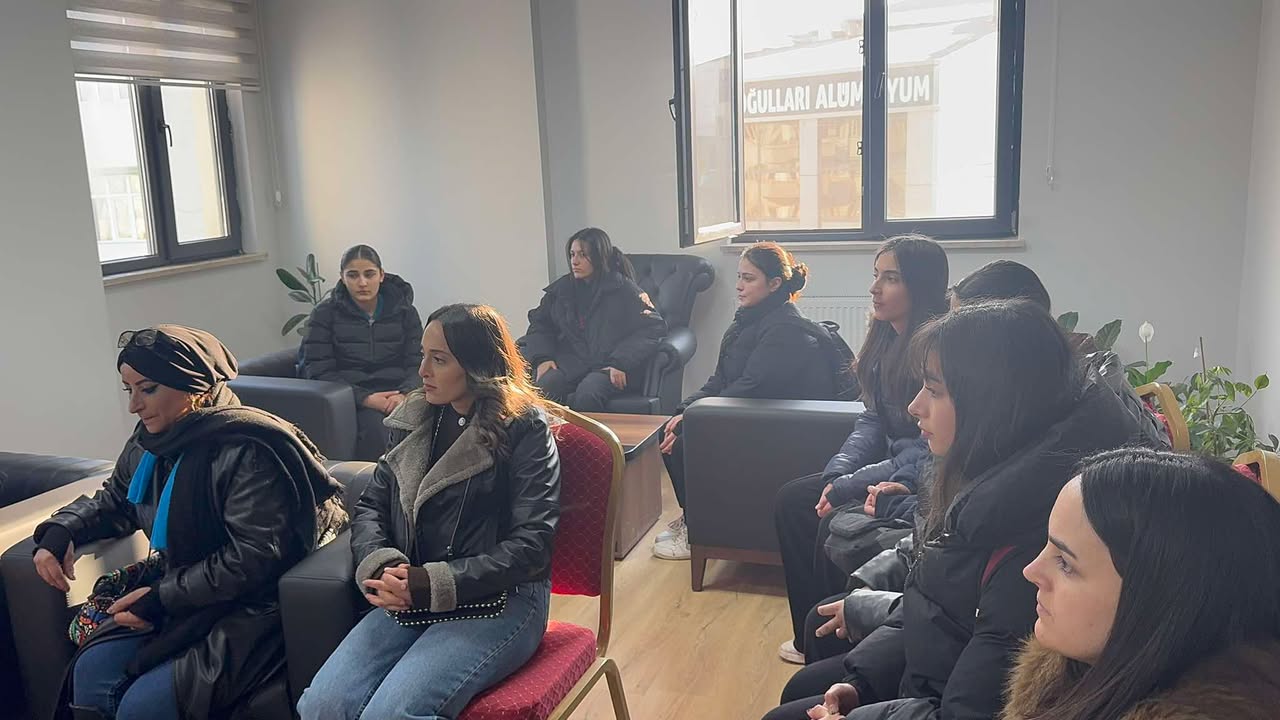 605984916 1500537381014864 7575850662949431162 N