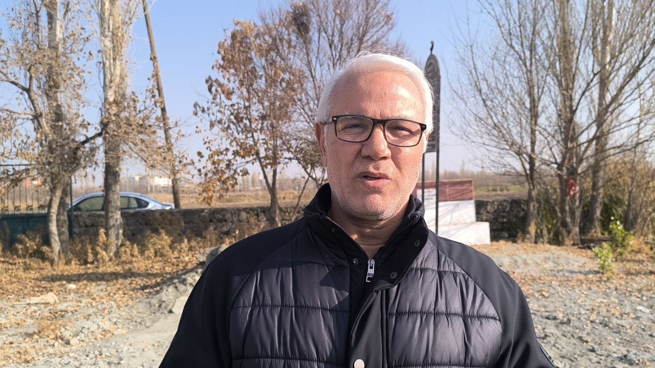 63B9840C 9Ceb 4A34 824D E7F98339B3D7