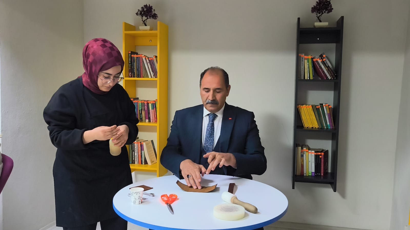 66B66057 7Bee 4732 B258 1472A4B366B3