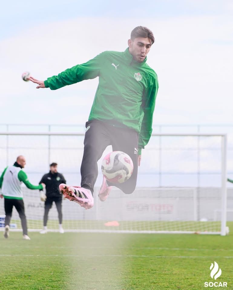 B926Fd97 2Aa2 4020 91Ab 80D212C4C98E